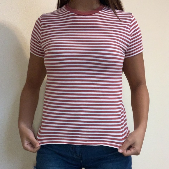 Brandy Melville Red Striped Tee - Picture 5 of 6